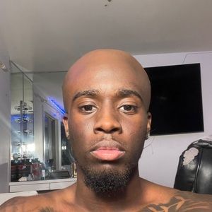 Meet your Posher, Gian